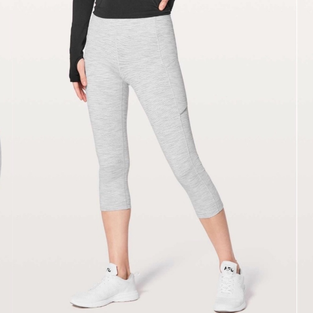 Lululemon Gray Cropped Speed Up Leggings 6